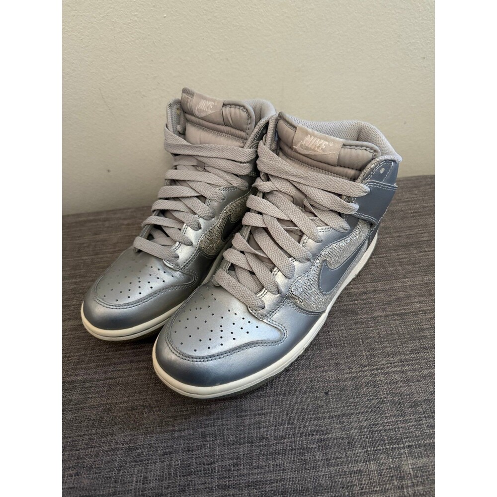 Women’s Nike High Dunk Metallic Silver Glitter Shoes Size 9